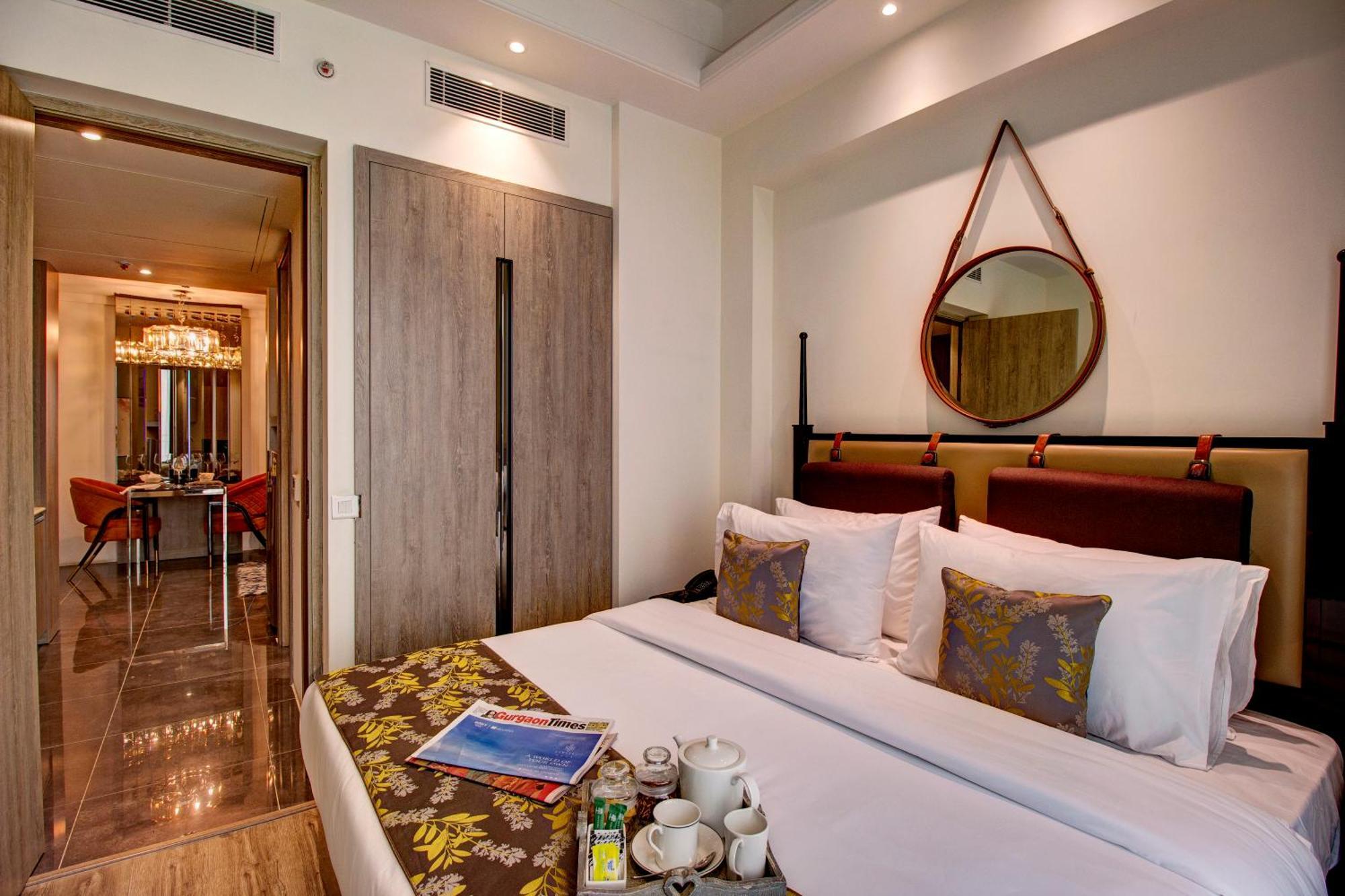Rhythm Gurugram Hotel & Suites, Sohna Road Gurgaon Exterior photo